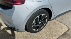 Volkswagen ID.3 150kW Family Pro Performance 58kWh 5dr Auto Electric Hatchback